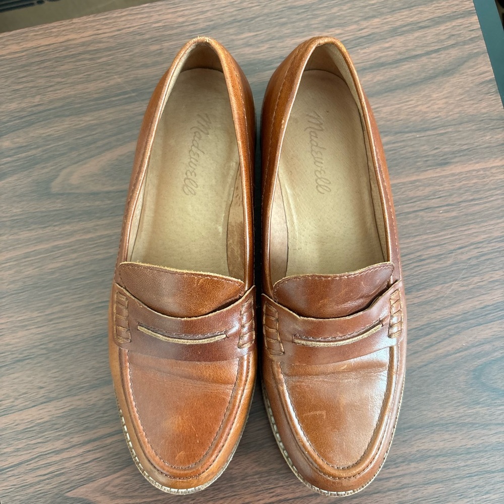Madewell Women’s Chestnut Leather Penny Loafers